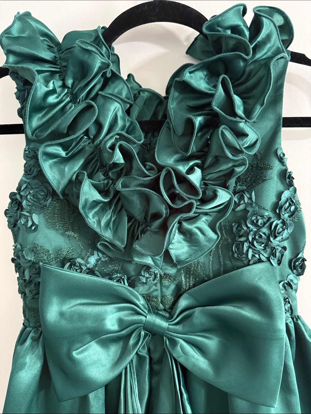 Bonnie Jean Emerald Green Ruffle Floral Satin Dress - Picture 4 of 13